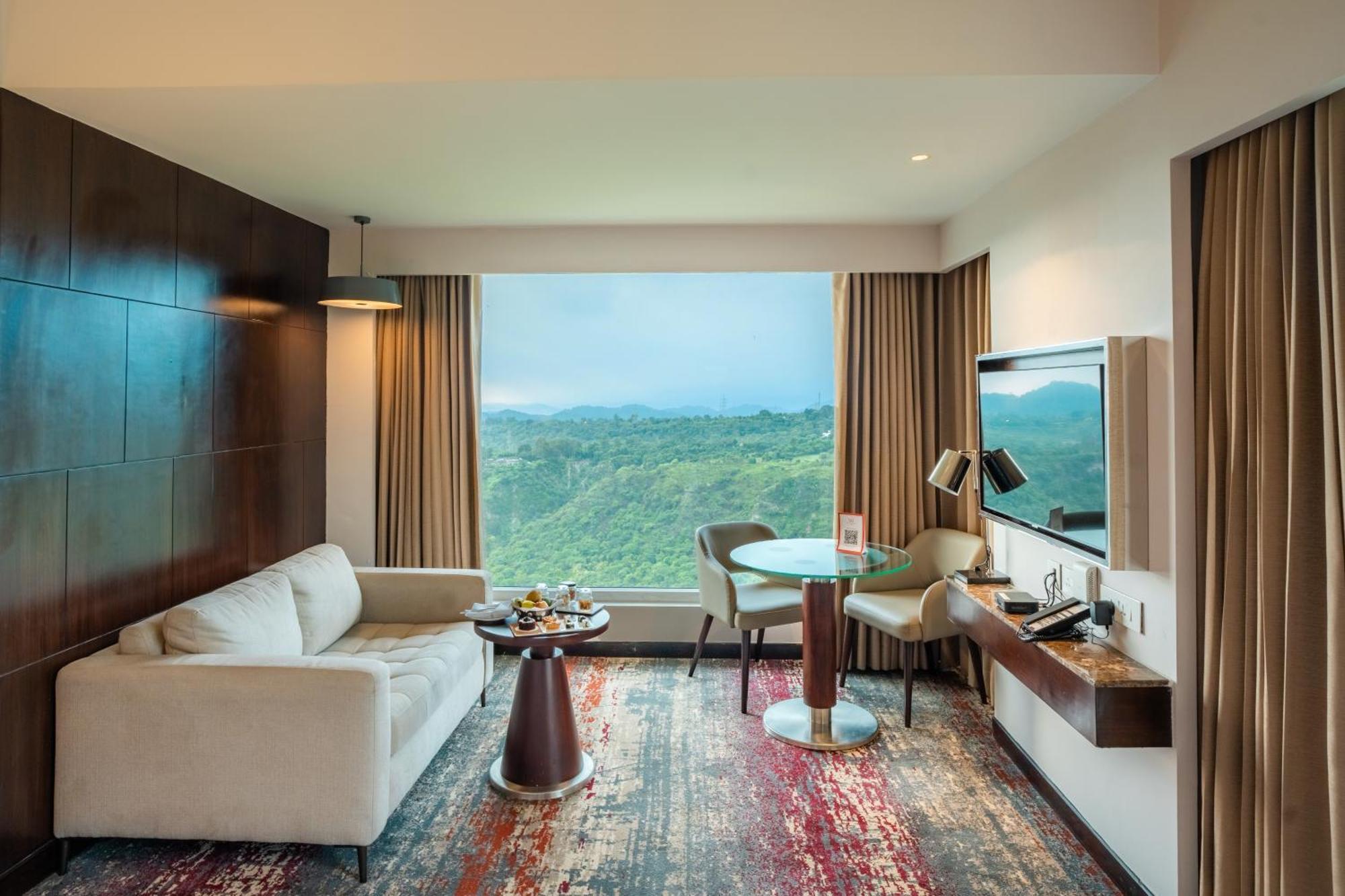 Welcomhotel By Itc Hotels, Katra คาตรา ภายนอก รูปภาพ